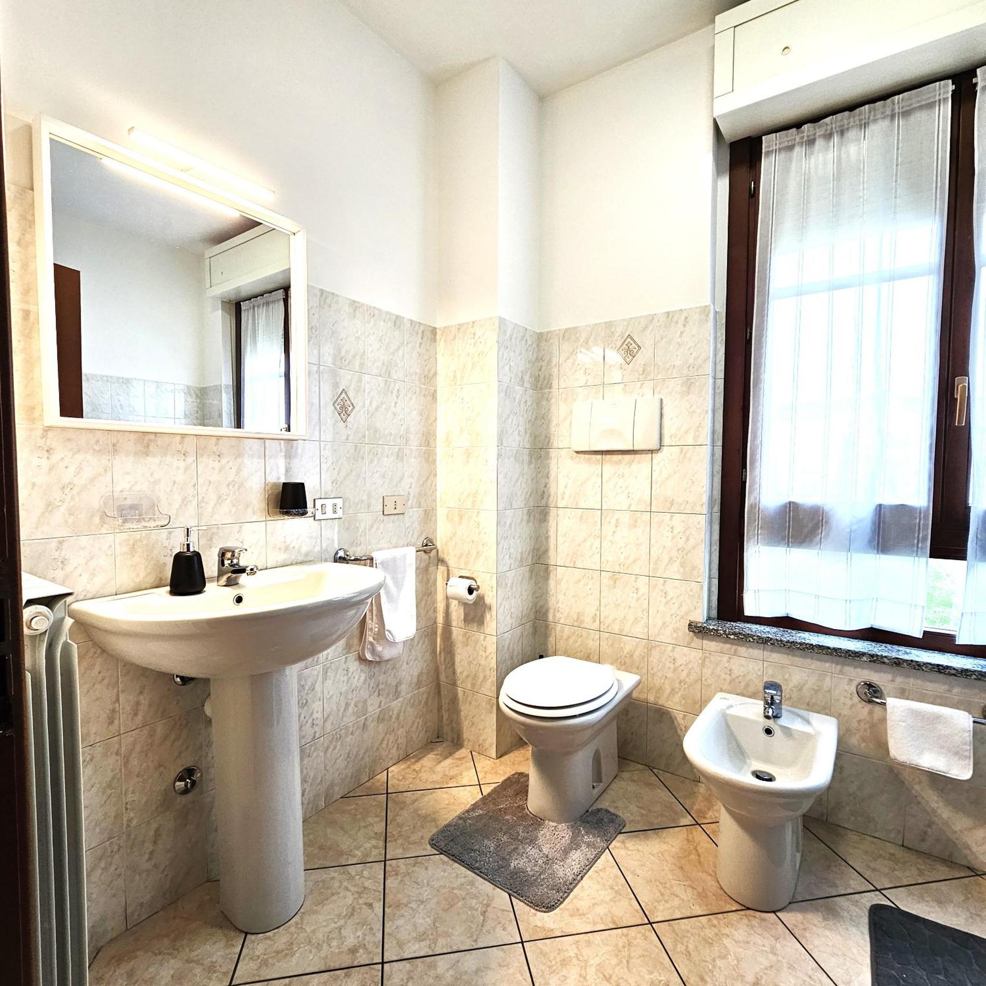 Appartamento Moderno ガッララーテ エクステリア 写真